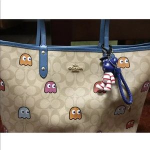 FREE 1 Key Chain** NWT Coach City Totes X Pac-Man